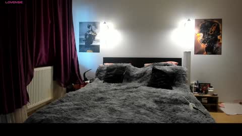 Snapshot of loraflame chatting on January 15, 9:24 am Lora online show from January 15, 9:24 am