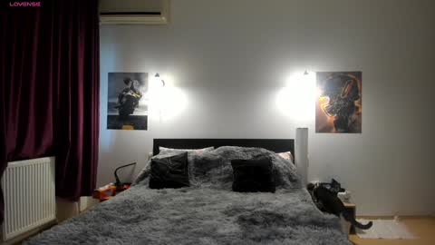 Snapshot of loraflame chatting on January 22, 9:57 am Lora online show from January 22, 9:57 am