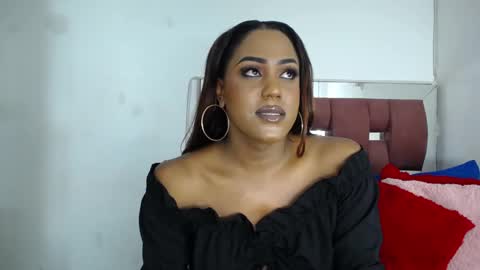 Snapshot of lorainebigdickts chatting on October 29, 9:05 pm Loraine online show from October 29, 9:05 pm