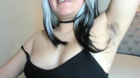   online show from October 15, 7:14 pm