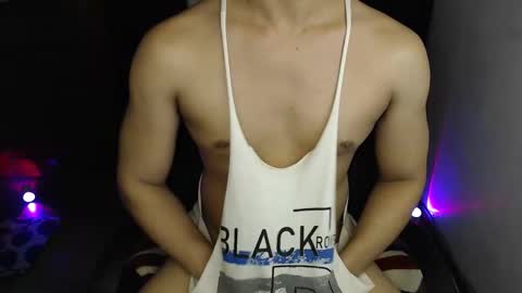 Macky online show from April 24, 3:53 am