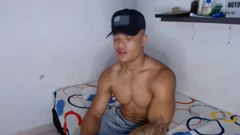 Dominic online show from December 1, 9:53 pm