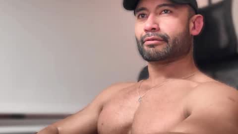 Cale online show from March 14, 7:36 am