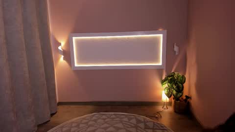 Deborah Daz online show from October 1, 12:33 pm