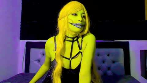 Snapshot of loredepp chatting on October 14, 2:23 am Lore Depp online show from October 14, 2:23 am