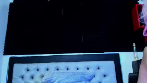 Snapshot of loredepp chatting on November 23, 4:34 am Lore Depp online show from November 23, 4:34 am