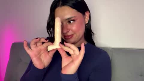Snapshot of lorem_adams chatting on May 27, 2:14 pm lorem_adams online show from May 27, 2:14 pm