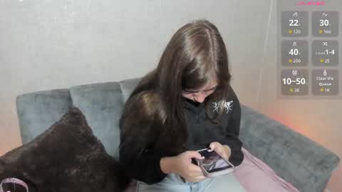 Snapshot of loren_jacksoon chatting on July 18, 12:42 pm Loren online show from July 18, 12:42 pm