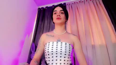 lesly lorena online show from June 29, 7:03 pm
