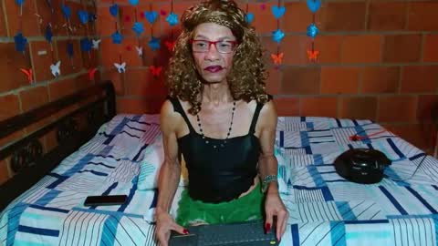 Lorena Capelli online show from October 31, 11:22 am