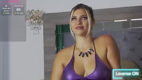 lorenaryan online show from June 30, 9:43 am