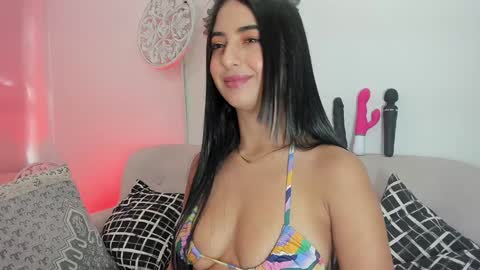 L O R E N online show from January 31, 1:45 pm