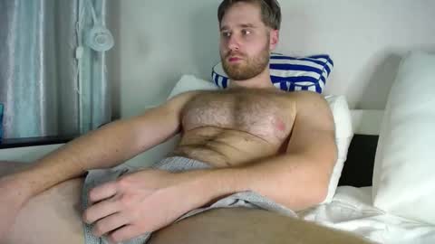 Snapshot of lorenzolux chatting on October 9, 6:06 pm Lorenz online show from October 9, 6:06 pm