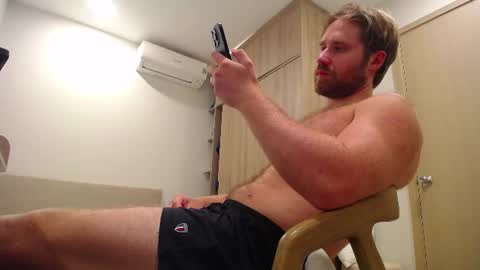 Snapshot of lorenzolux chatting on July 9, 4:11 pm Lorenz online show from July 9, 4:11 pm