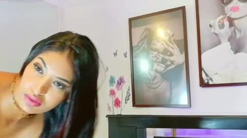 loretahorny online show from April 27, 1:20 pm
