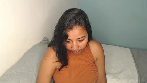 Loretta Gmez online show from May 4, 10:28 pm