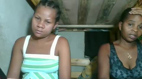 Snapshot of lorienne98 chatting on May 26, 2:13 pm lorienne98 online show from May 26, 2:13 pm