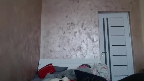 LorraGrey online show from November 17, 12:00 pm