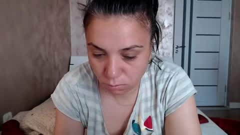 Snapshot of lorragrey chatting on July 3, 3:46 am LorraGrey online show from July 3, 3:46 am