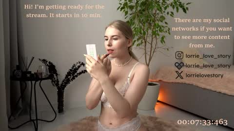 Snapshot of lorrie_love_story chatting on January 11, 1:01 pm Lorrie online show from January 11, 1:01 pm