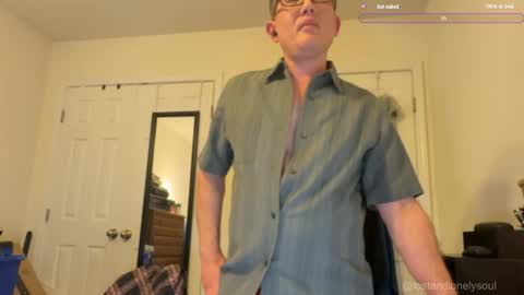 Snapshot of lostandlonelysoul chatting on November 23, 5:29 am Hazemir online show from November 23, 5:29 am