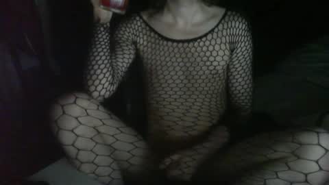 Snapshot of lostb0y98 chatting on November 21, 4:22 am lostb0y98 online show from November 21, 4:22 am