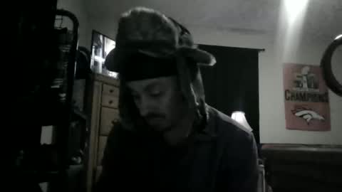 Snapshot of lostcause1313 chatting on November 18, 12:27 am lostcause1313 online show from November 18, 12:27 am