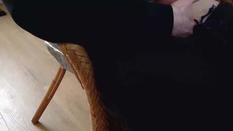 lostinspaxe online show from November 23, 9:09 am