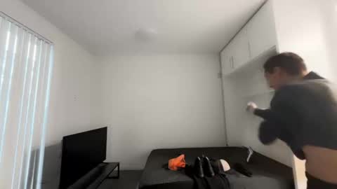 lostpuppyboy online show from September 23, 1:41 am