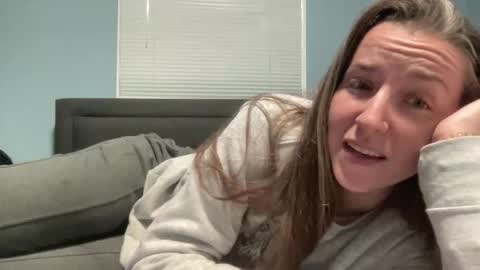 lothlori online show from November 21, 1:48 am