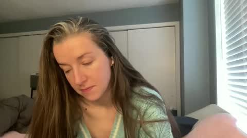 lothlori online show from March 4, 12:55 pm