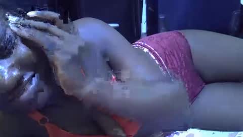 lotty_lavilla online show from October 25, 5:51 pm