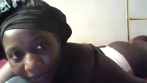 lotty_lavilla online show from July 14, 12:02 am