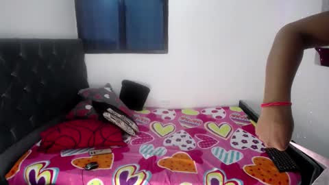 lou_anna02 online show from November 4, 10:20 pm