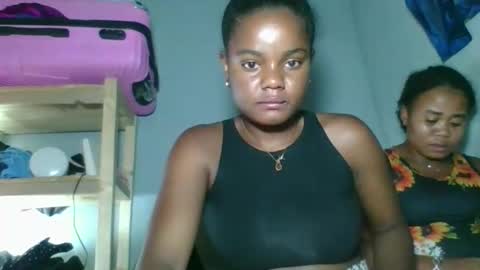 louane98 online show from February 22, 4:49 pm