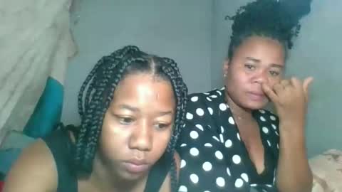 louane98 online show from March 11, 7:25 am