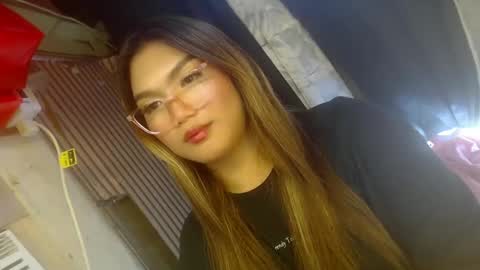 Sweet   online show from December 24, 11:11 pm