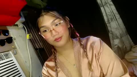 Sweet   online show from January 9, 12:30 pm