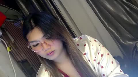 Sweet   online show from March 11, 2:10 am