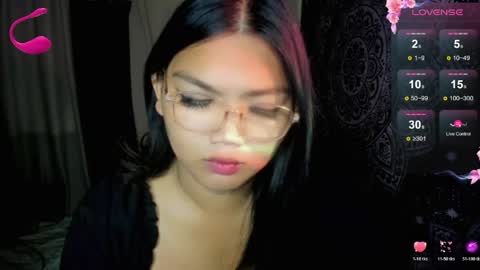 Sweet   online show from June 6, 10:14 pm