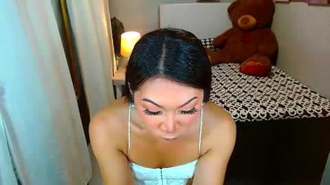 Snapshot of louie_sexy chatting on January 21, 8:30 am Cathy online show from January 21, 8:30 am