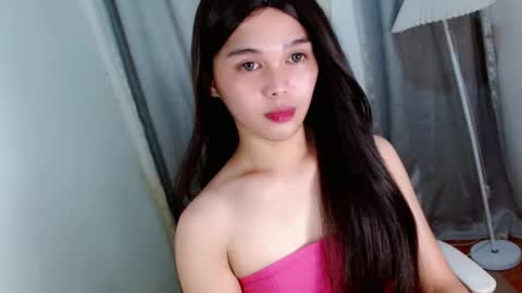 Snapshot of louilalicious chatting on November 7, 6:13 am louilalicious online show from November 7, 6:13 am