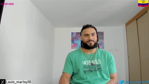 louis_marley_ online show from January 25, 10:07 pm