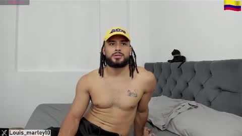 louis_marley_ online show from June 20, 5:49 pm