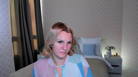 Louisa online show from December 13, 11:23 am