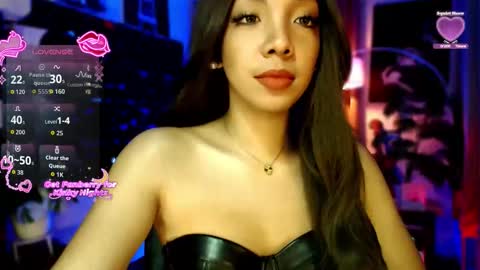 Louisa online show from February 19, 2:51 am