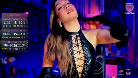 Louisa online show from July 18, 3:00 am