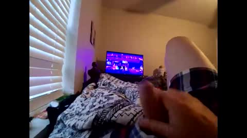 Snapshot of louisianaman39 chatting on April 9, 11:59 am louisianaman39 online show from April 9, 11:59 am