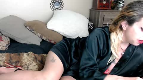 Lourdes Noir online show from February 28, 8:37 am