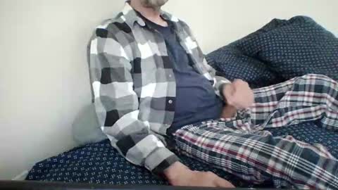 love2benaked686290 online show from May 19, 6:47 pm